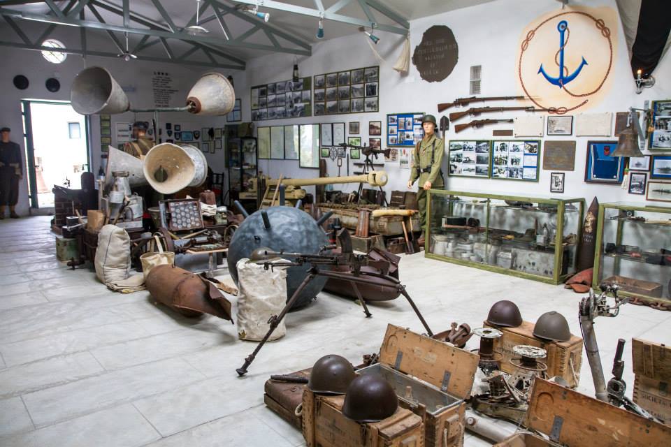 10342507_770639329621152_773890008638758287_n-1