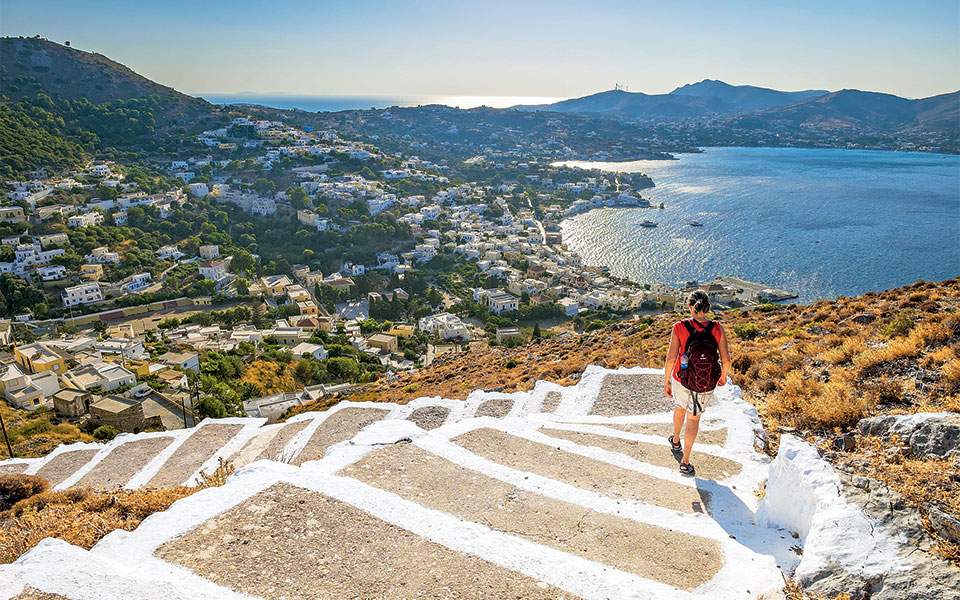 024_2436182-thumb-large